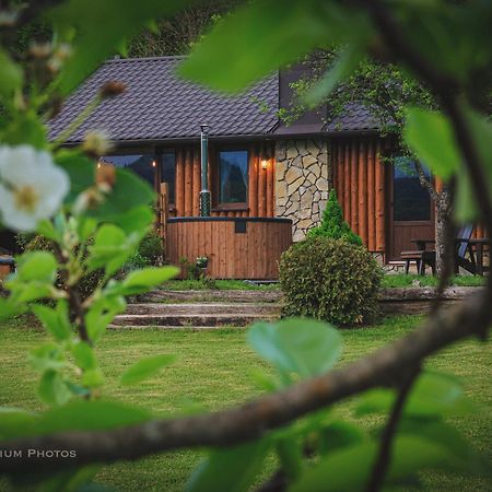Willa House Arupium - Hot Tub Otočac Zewnętrze zdjęcie