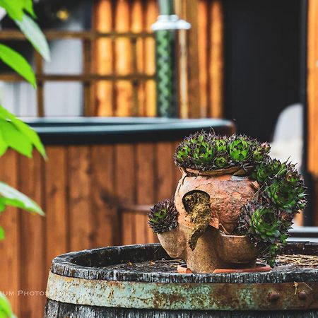 Willa House Arupium - Hot Tub Otočac Zewnętrze zdjęcie