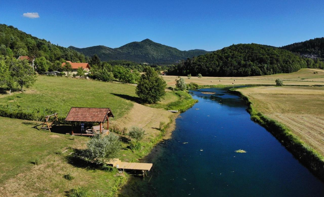 Willa House Arupium - Hot Tub Otočac Zewnętrze zdjęcie